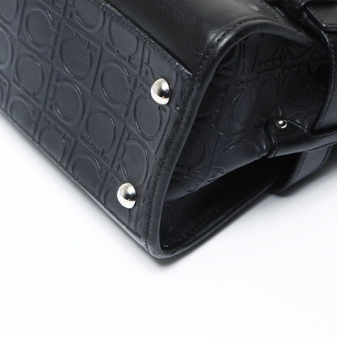 Salvatore Ferragamo Gancini PVC SilverMetal One-Shoulder Bag Shoulder Bag black WS26960