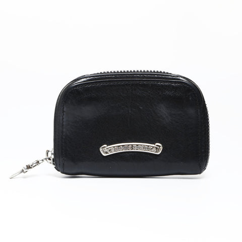 CHROME HEARTS Leather Scroll Logo Dagger Round Zip Coin Case Coin case black WS26968