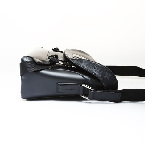 LOUIS VUITTON Monogram Eclipse Messenger Voyage PM Shoulder Bag black WS27008