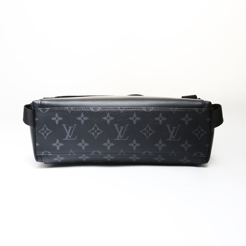 LOUIS VUITTON Monogram Eclipse Messenger Voyage PM Shoulder Bag black WS27008