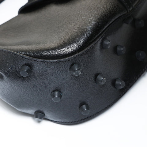 FENDI Logo studs Shoulder Bag black WS27015