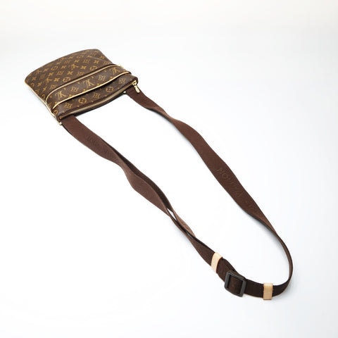 LOUIS VUITTON 2011 Monogram Pochette Valmy Shoulder Bag Brown WS27054