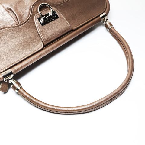 Salvatore Ferragamo Gancini metallic Shoulder Bag Brown WS27063