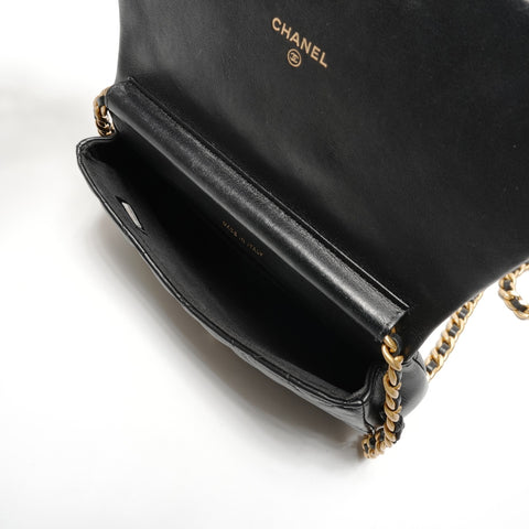 CHANEL Matelasse Lambskin Chain Shoulder Bag black WS27111
