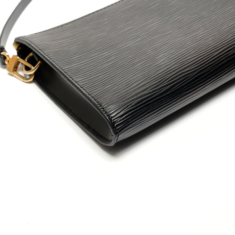LOUIS VUITTON 1999 Epi Accessoires Pochette Handbag black WS27112