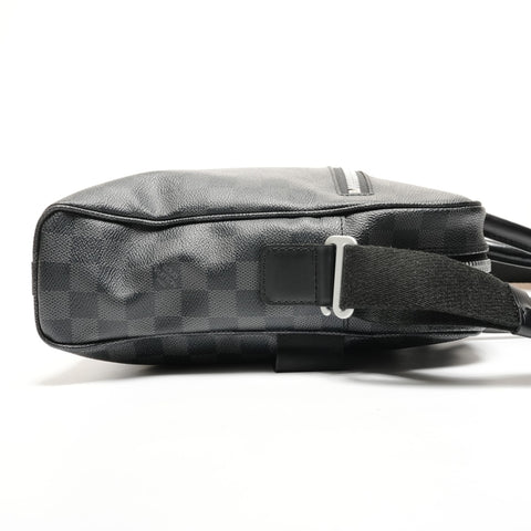 LOUIS VUITTON 2017 Damier Graphite Horizon Shoulder Bag black WS27117