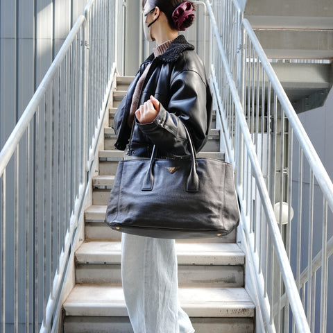 PRADA Leather Vitello Dyno Tote Bag black WS27132