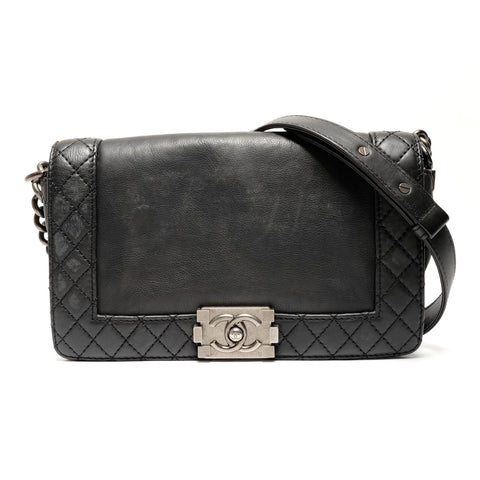 CHANEL No. 18 Boy Chanel Gunmetal Chain 2013-2015 Shoulder Bag black WS27137