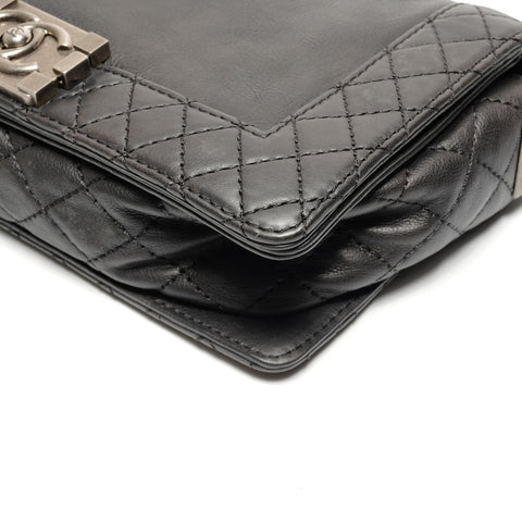 CHANEL No. 18 Boy Chanel Gunmetal Chain 2013-2015 Shoulder Bag black WS27137