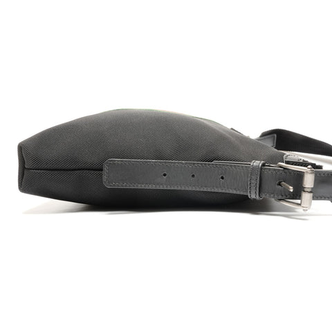 GUCCI sherry line canvas Shoulder Bag black WS27150