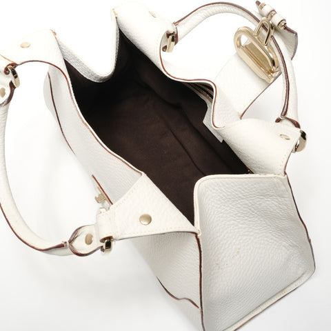 GUCCI leather Handbag white WS27164