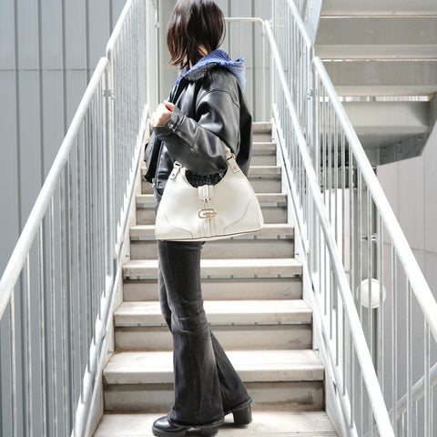 GUCCI leather Handbag white WS27164