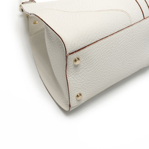 GUCCI leather Handbag white WS27164