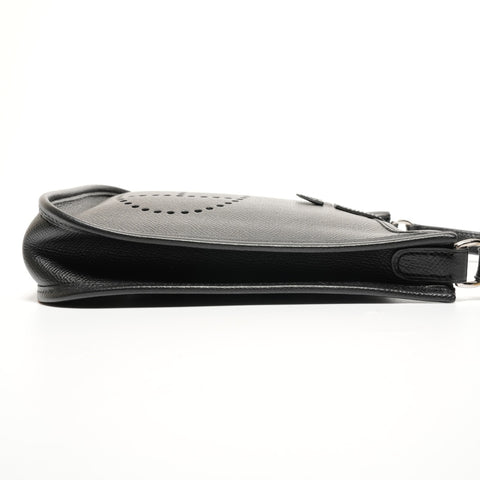 HERMES Evelyn TPM Epsom � I stamped 2005 Shoulder Bag black WS27171
