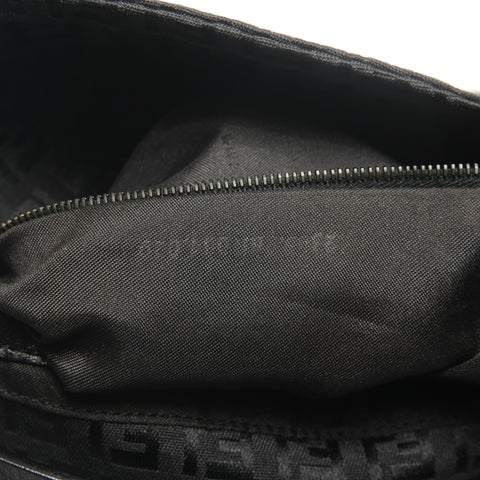 FENDI Zucchino Mamma Bucket Canvas Shoulder Bag black WS27186