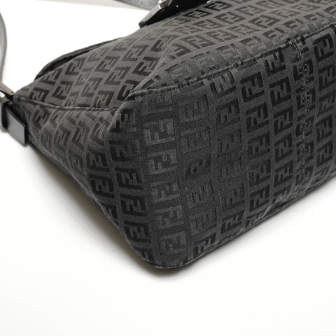 FENDI Zucchino Mamma Bucket Canvas Shoulder Bag black WS27186