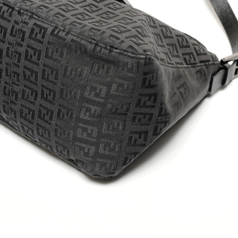 FENDI Zucchino Mamma Bucket Canvas Shoulder Bag black WS27186