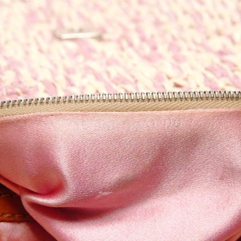 FENDI Mamma Baguette Straw Braid Shoulder Bag pink WS27205