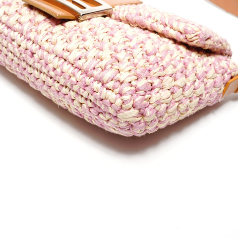 FENDI Mamma Baguette Straw Braid Shoulder Bag pink WS27205