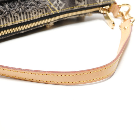 LOUIS VUITTON 2007 Monogram Denim Patchwork Pouch Shoulder Bag gray WS27229