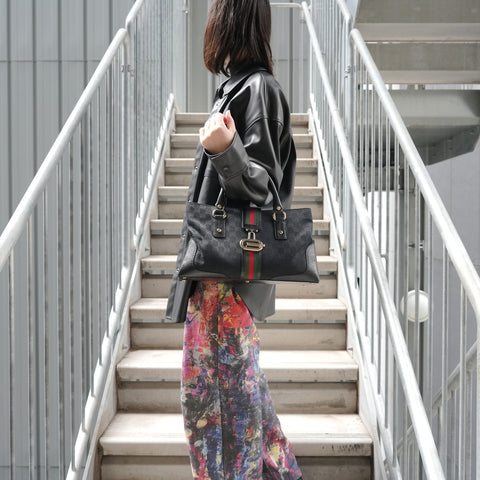 GUCCI GG Canvas Sherry Handbag black WS27240