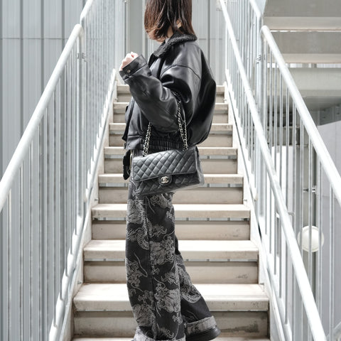 CHANEL No. 17 2012-2013 Double Flap Caviar Skin Matelasse 25 Shoulder Bag black WS27266