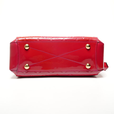 LOUIS VUITTON 2015 Vernis Montaigne BB Handbag Red WS27270