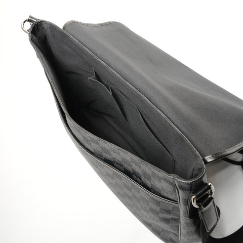 LOUIS VUITTON 2010 Damier Graphite Daniel GM Shoulder Bag black WS27287