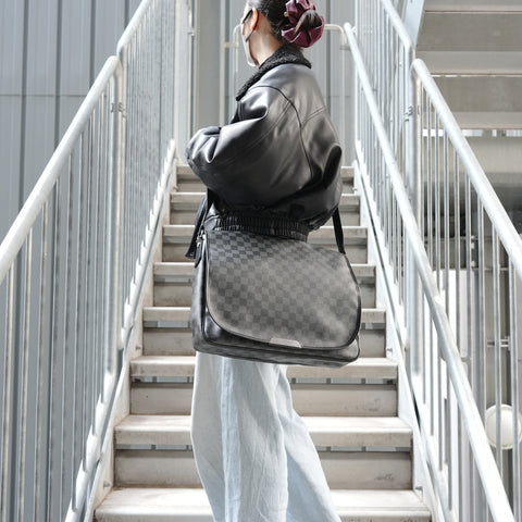 LOUIS VUITTON 2010 Damier Graphite Daniel GM Shoulder Bag black WS27287