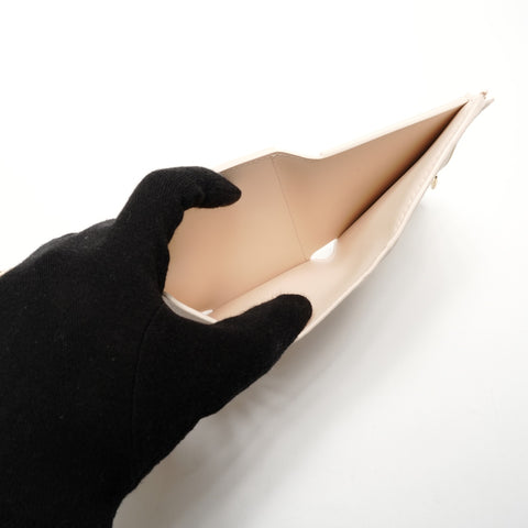 LOUIS VUITTON Taurillon Clemence Portefeuille Capucines Compact Tri-fold wallet Ivory WS27305