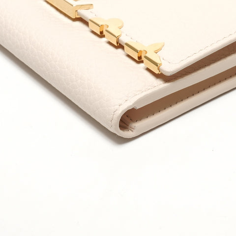LOUIS VUITTON Taurillon Clemence Portefeuille Capucines Compact Tri-fold wallet Ivory WS27305