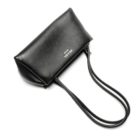 PRADA leather logo Shoulder Bag black WS27323