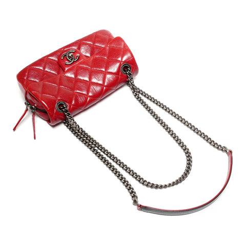 CHANEL No. 19 2014 Matelasse ChainShoulder Gunmetal Shoulder Bag Red WS27324
