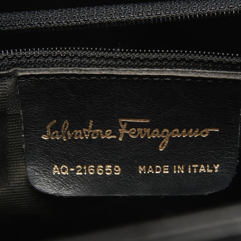 Salvatore Ferragamo Gancini leather Shoulder Bag black WS27334