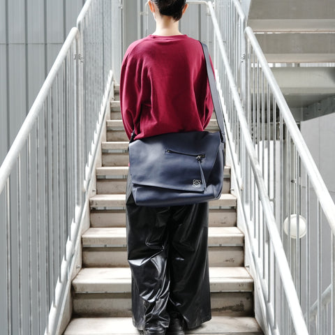 LOEWE Anton leather messenger bag Shoulder Bag Navy WS27340