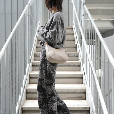 PRADA Vitello Phoenix Shoulder Bag beige WS27403