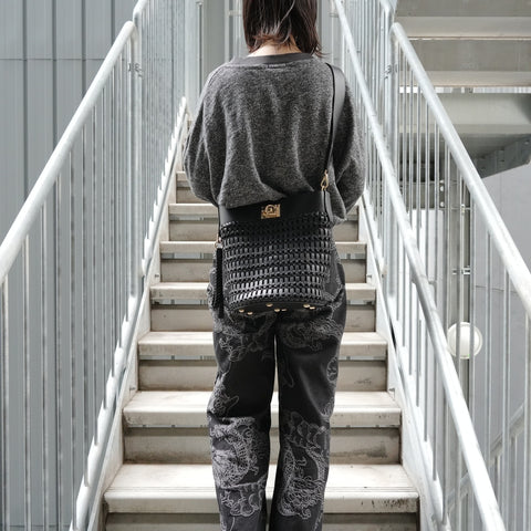 Salvatore Ferragamo Gancini Leather Shoulder Pouch Shoulder Bag black WS27417