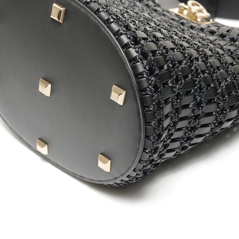 Salvatore Ferragamo Gancini Leather Shoulder Pouch Shoulder Bag black WS27417