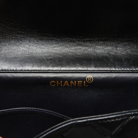 CHANEL No. 4 1996-1997 W-Face Matelasse Lambskin Shoulder Bag black WS27429