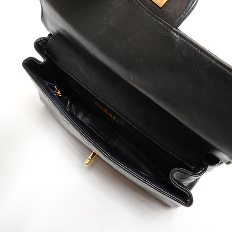 CHANEL No. 4 1996-1997 W-Face Matelasse Lambskin Shoulder Bag black WS27429