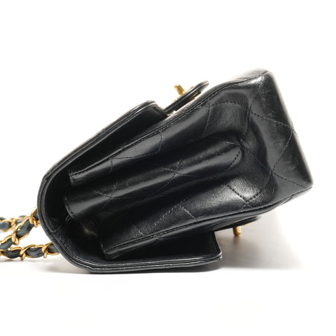 CHANEL No. 4 1996-1997 W-Face Matelasse Lambskin Shoulder Bag black WS27429