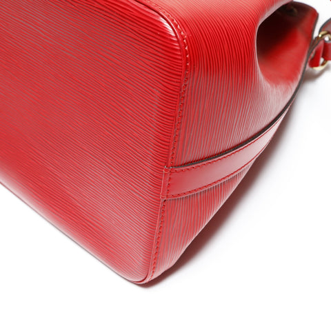 LOUIS VUITTON 1996 Epi Petit Noe Black Shoulder Bag Red WS27502