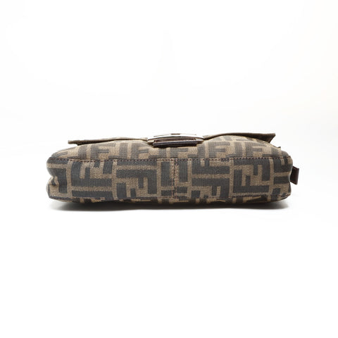 FENDI Zucca Mama Umhängetasche Braun WS27533