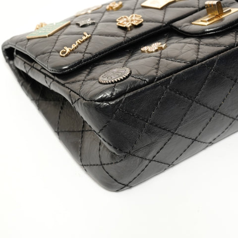 CHANEL Item No. 22, 2016-2017, 2.55 yen, Reissue Matelass Lucky Charm Shoulder Bag black WS27571