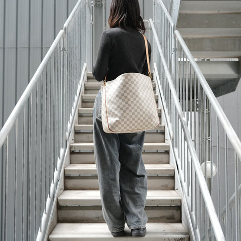 LOUIS VUITTON Damier Azur Sophie, made in 2013. Shoulder Bag white WS27584