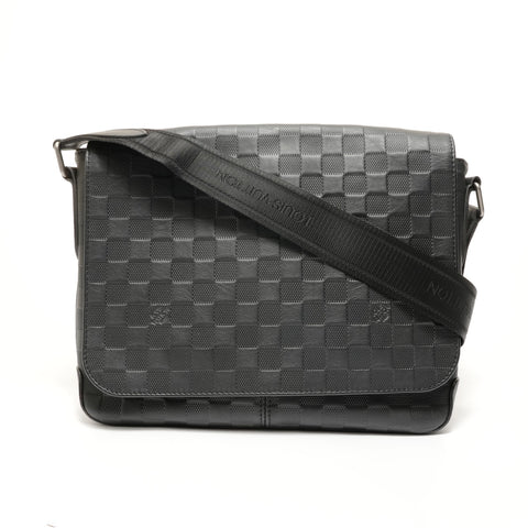 LOUIS VUITTON Damier Infini District PM, made in 2015. Shoulder Bag black WS27593