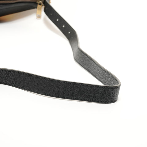 GUCCI Half Moon Logo Shoulder Bag black WS27617