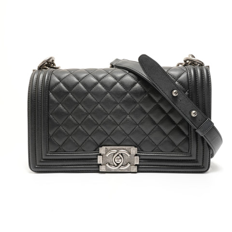 CHANEL Boy Chanel Leather (No. 25) Shoulder Bag black WS27624
