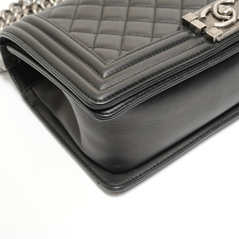 CHANEL Boy Chanel Leather (No. 25) Shoulder Bag black WS27624