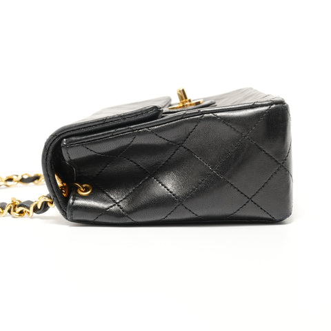 CHANEL Unit 1 Mini Matelass Chain Shoulder Bag black WS27644